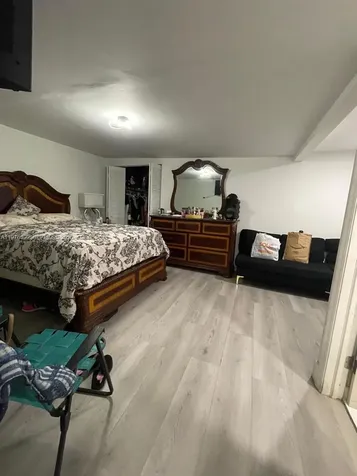 10415 NW 35th Avenue Miami FL 33147