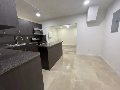 10415 NW 35th Avenue Miami FL 33147