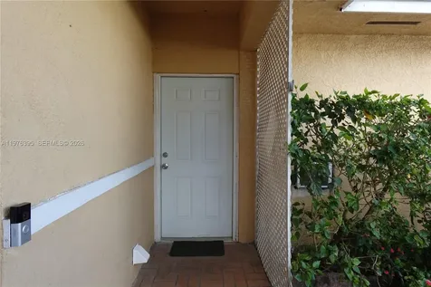 11262 SW 74th Street Miami FL 33173