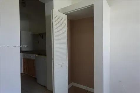 11262 SW 74th Street Miami FL 33173