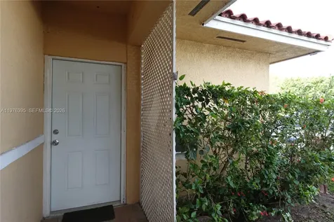 11262 SW 74th Street Miami FL 33173