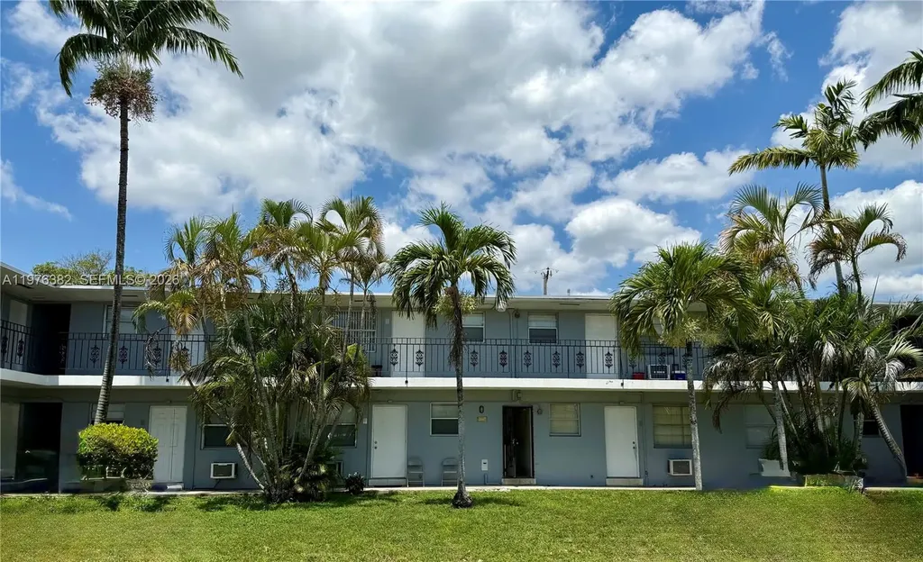 519 SW 27th Avenue Fort Lauderdale FL 33312