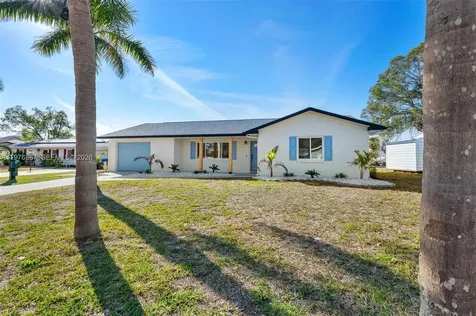105 12th Street SW Other City - In The State Of Florida FL 33570