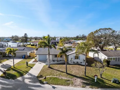 105 12th Street SW Other City - In The State Of Florida FL 33570