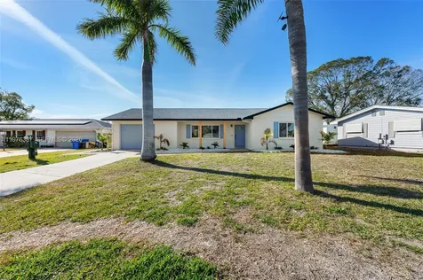 105 12th Street SW Other City - In The State Of Florida FL 33570