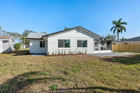105 12th Street SW Other City - In The State Of Florida FL 33570