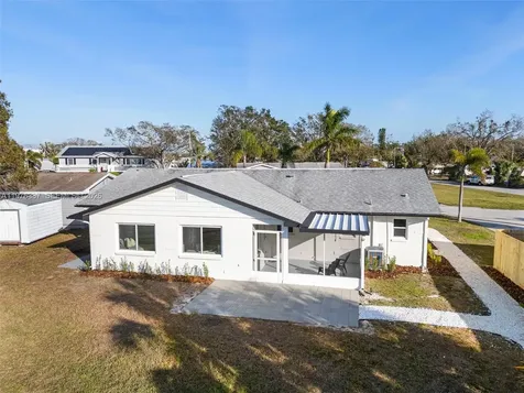 105 12th Street SW Other City - In The State Of Florida FL 33570