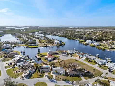 105 12th Street SW Other City - In The State Of Florida FL 33570