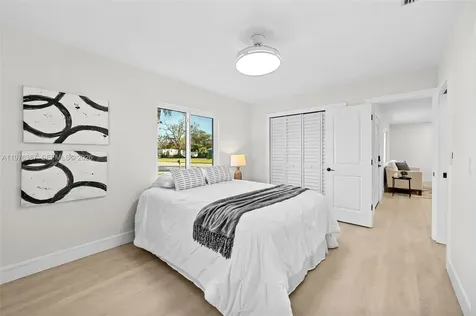 105 12th Street SW Other City - In The State Of Florida FL 33570