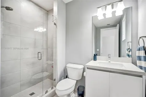10223 NW 75th Terrace Doral FL 33178