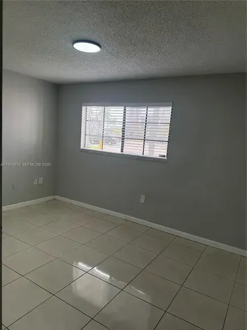 469 NE 207th Lane Miami FL 33179