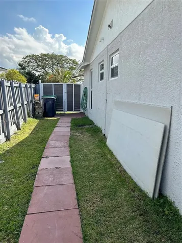 13351 SW 258th Terrace Homestead FL 33032