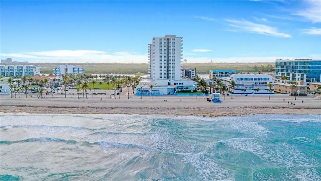 3111 N Ocean Drive Hollywood FL 33019