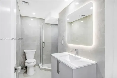 3111 N Ocean Drive Hollywood FL 33019