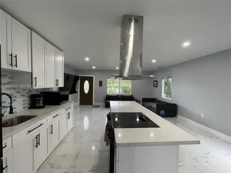 12475 NW 10th Avenue North Miami FL 33168
