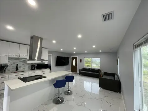 12475 NW 10th Avenue North Miami FL 33168
