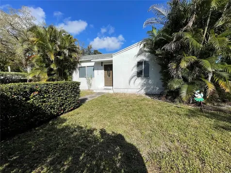 12475 NW 10th Avenue North Miami FL 33168