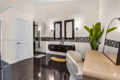 801 NW 24th Street Wilton Manors FL 33311