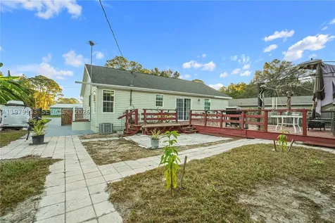 3713 Wild Violet Avenue Sebring FL 33876