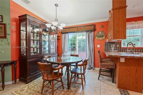 3713 Wild Violet Avenue Sebring FL 33876