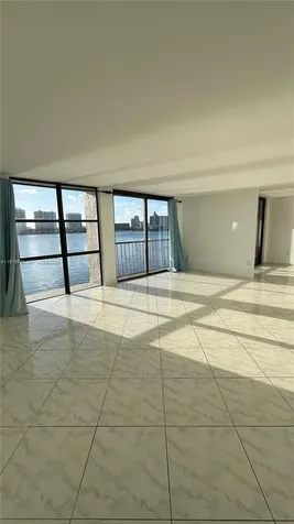 17500 N Bay Road Sunny Isles Beach FL 33160