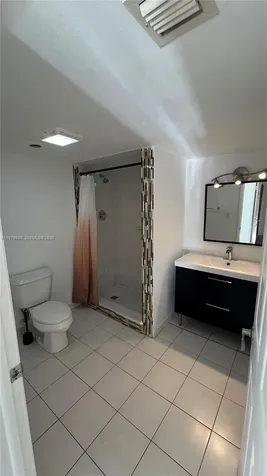 17500 N Bay Road Sunny Isles Beach FL 33160