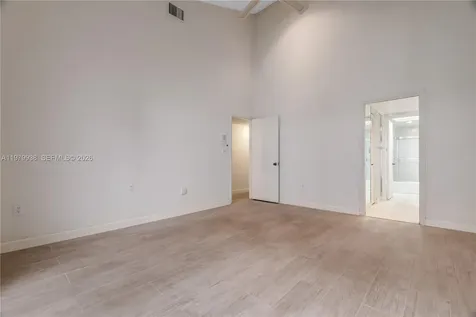 7010 SW 66th Avenue South Miami FL 33143