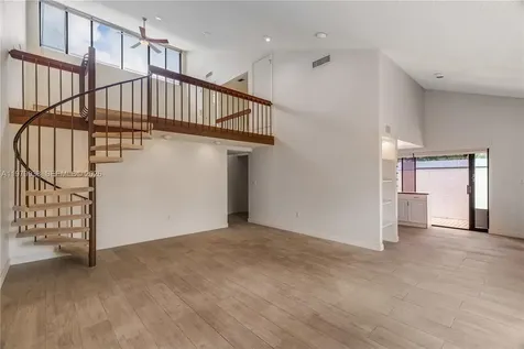 7010 SW 66th Avenue South Miami FL 33143