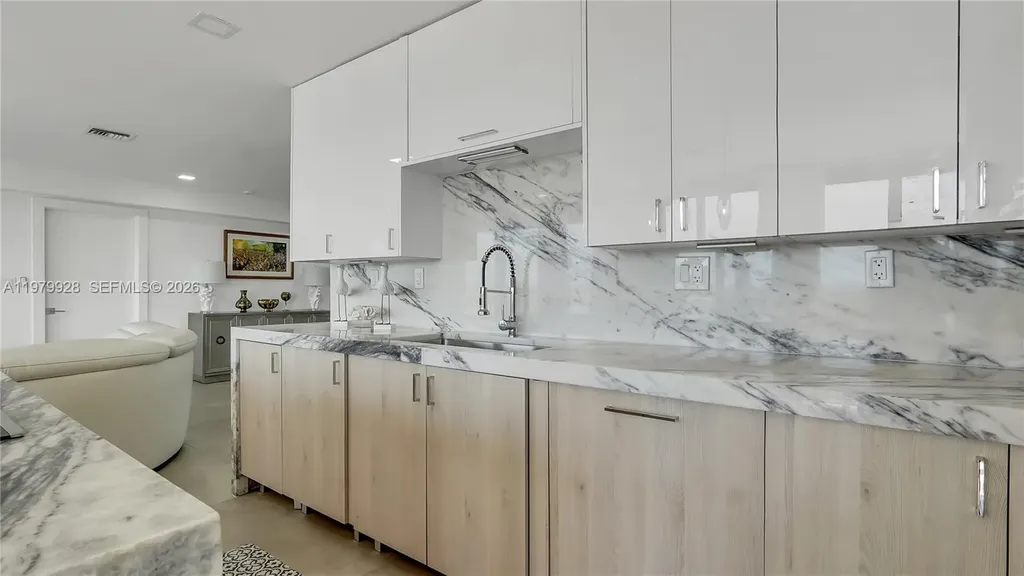3100 NE 48th Street Fort Lauderdale FL 33308
