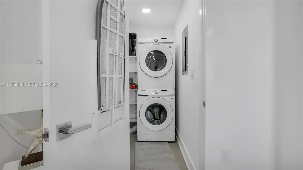 3100 NE 48th Street Fort Lauderdale FL 33308