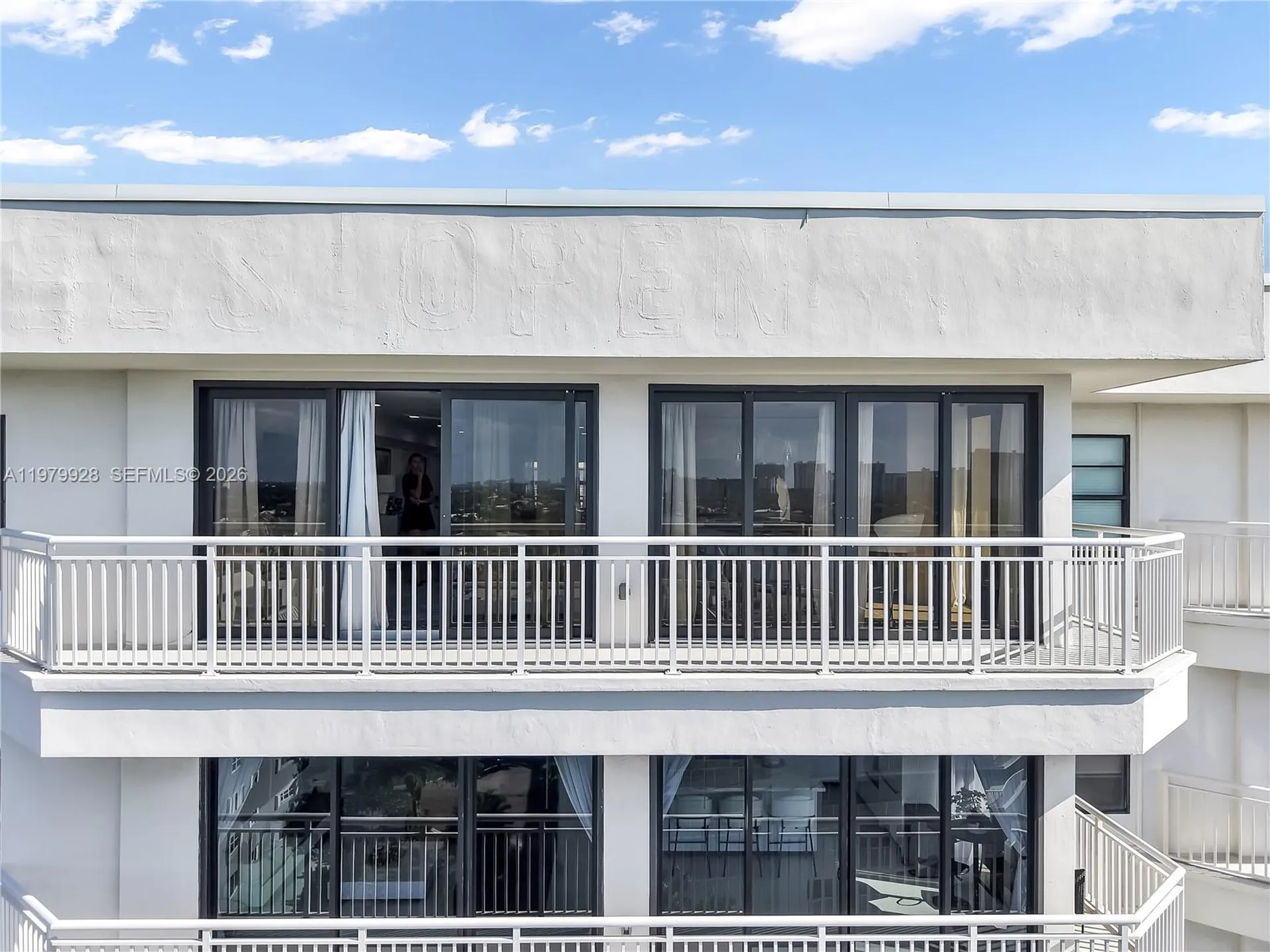 3100 NE 48th Street Fort Lauderdale FL 33308