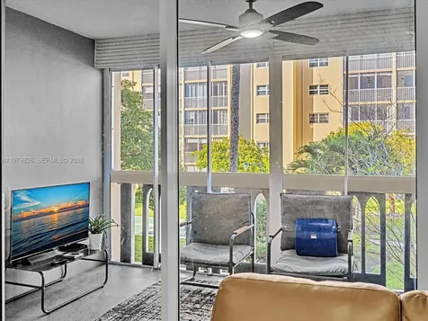 610 NE 12th Avenue Hallandale Beach FL 33009