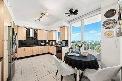 781 Crandon Boulevard Key Biscayne FL 33149