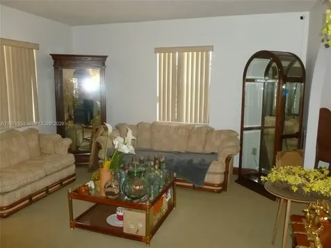 3261 NW 14th Street Miami FL 33125