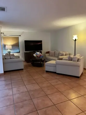 5780 SW 59th Place South Miami FL 33143