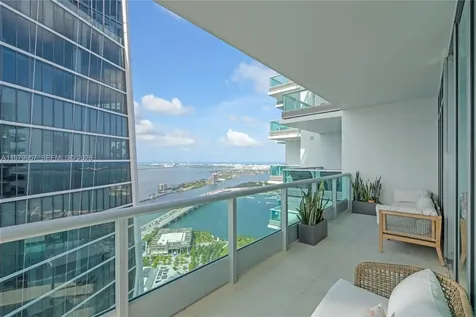 900 Biscayne Boulevard Miami FL 33132