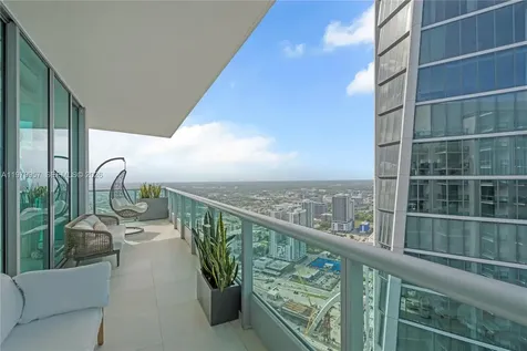 900 Biscayne Boulevard Miami FL 33132