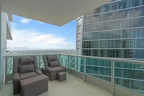 900 Biscayne Boulevard Miami FL 33132