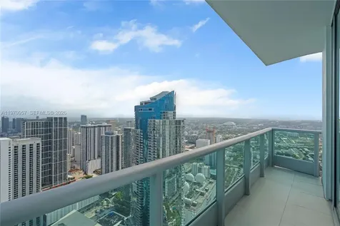 900 Biscayne Boulevard Miami FL 33132
