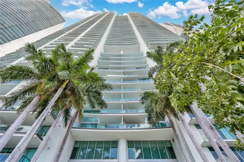 900 Biscayne Boulevard Miami FL 33132