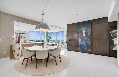 900 Biscayne Boulevard Miami FL 33132