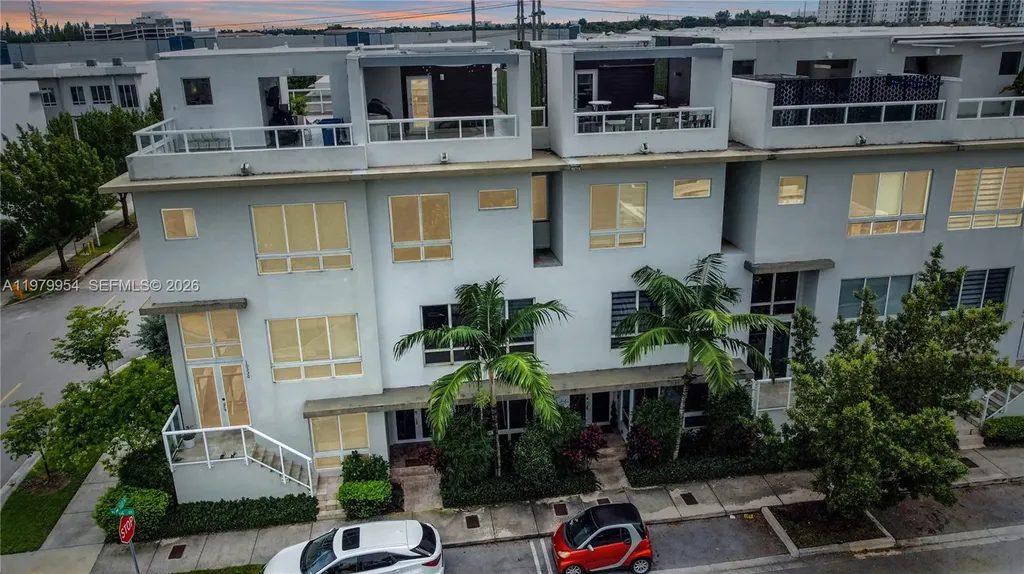 10336 NW 64th Street Doral FL 33178