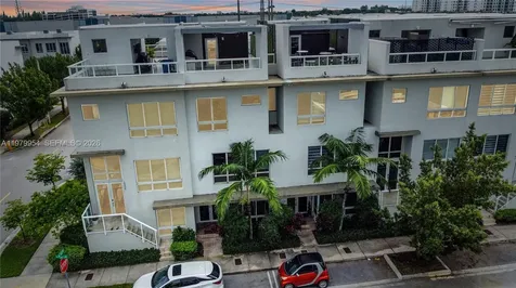 10336 NW 64th Street Doral FL 33178