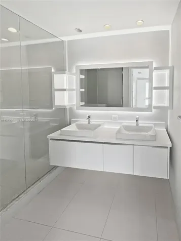 10336 NW 64th Street Doral FL 33178