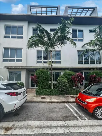 10336 NW 64th Street Doral FL 33178