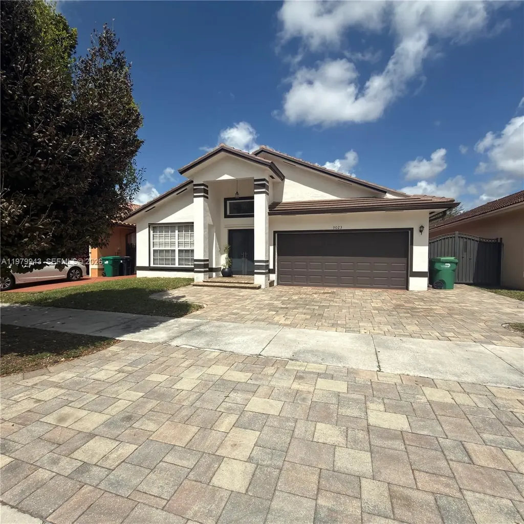 9023 NW 148th Terrace Miami Lakes FL 33018