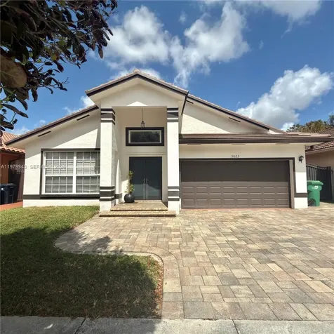 9023 NW 148th Terrace Miami Lakes FL 33018