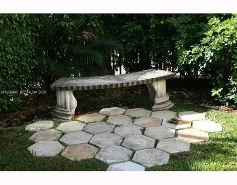 842 Meridian Avenue Miami Beach FL 33139