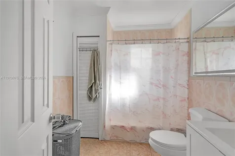2900 SW 19th Street Miami FL 33145