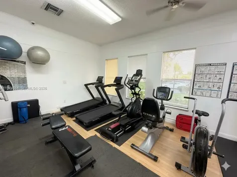 2841 Somerset Drive Lauderdale Lakes FL 33311